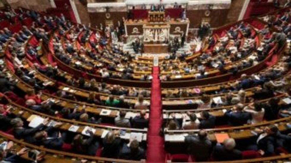 La loi relative à la gestion de la sortie de crise sanitaire promulguée, l'état d'urgence sera levé ce soir à minuit
